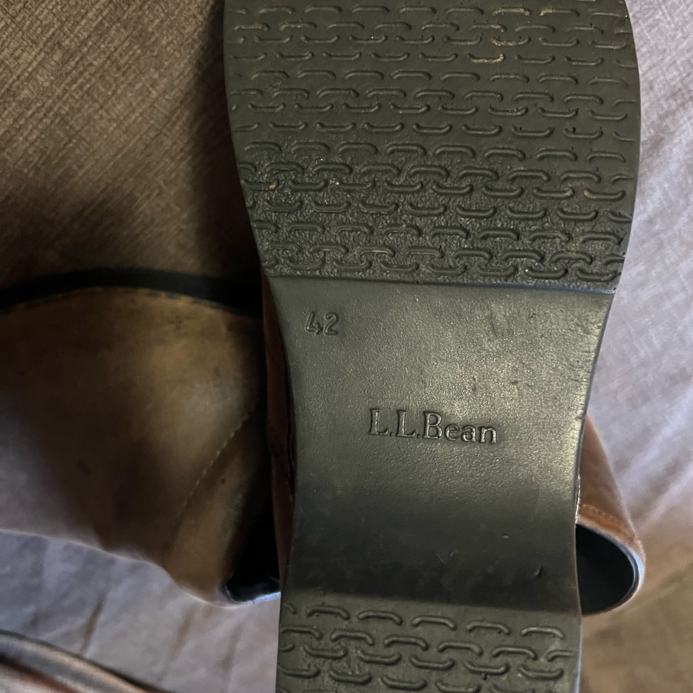 LL Bean Nubuck Nursing Clogs Size 10 (42) - Picture 8 of 9